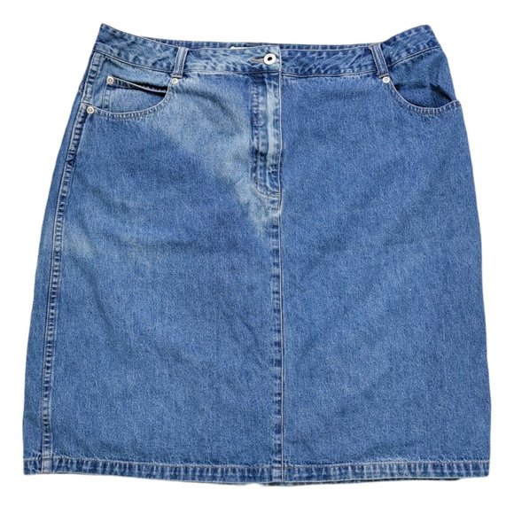 Reflect Jeans Women Size 18 Denim Jean Skirt Blue Solid Denim Pockets On Back - Picture 1 of 6